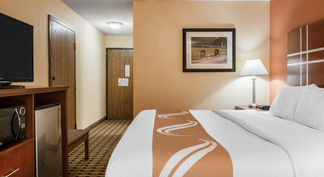 Comfort Inn & Suites Caldwell, Prenota Hotel Caldwell Ohio