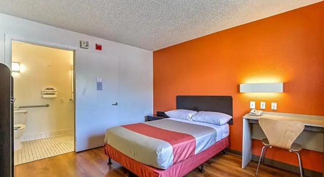 Номер Standard Motel 6-Pleasanton, CA
