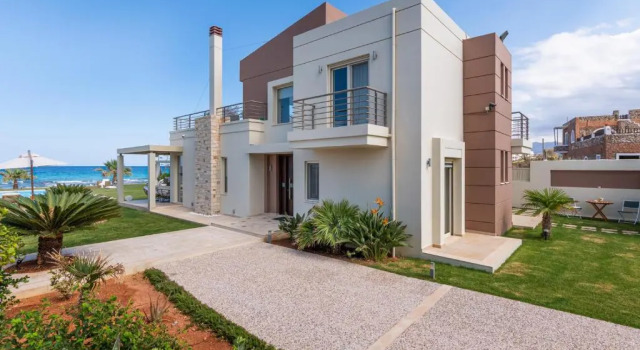 Hersonissos Beach Villa - Your Seafront Retreat by etouri, Book Villa Limenas Hersonissou Hersonissos