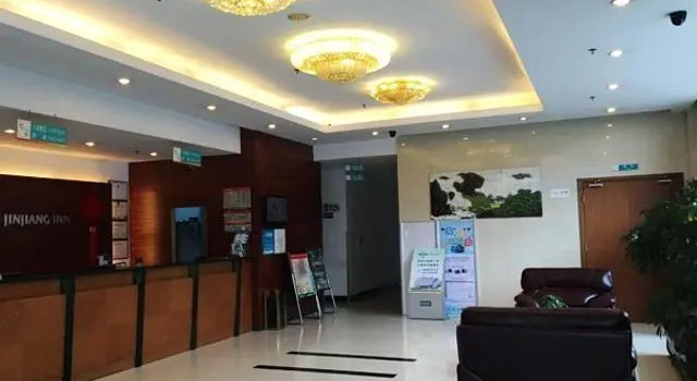 Jinjiang Inn Shanghai Xujing Branch, Varaa Hotelli Shanghai Shanghai