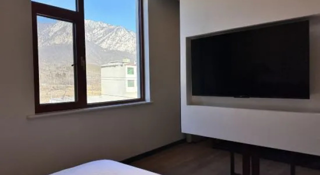 Люкс Premier Dengfeng Songzhiyang Inn