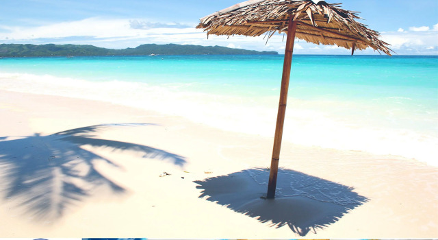 Кровать в общем номере Villa Romero de Boracay