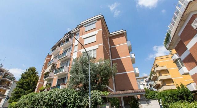 Rental In Rome Ponte Milvio Apartment