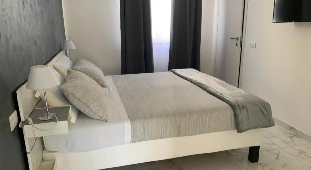Capitani Guest House, Prenota Affittacamere Hotel a Lazio con parcheggio, Parcheggio