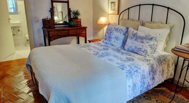 Independent Apartment n 2 in an Old Mansion Located by the Mouth of Douro River, Забронировать Апартаменты/квартира Апартаменты Алдоар, Фош-ду-Дору и Невожилде, Апартаменты/квартира