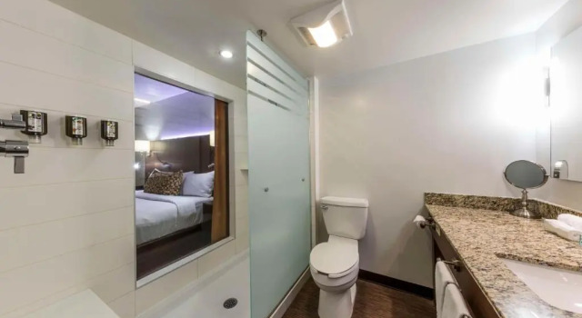 Номер Deluxe Hôtel & Suites Normandin Québec