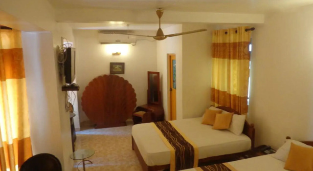 Oak Wood Inn Kandy