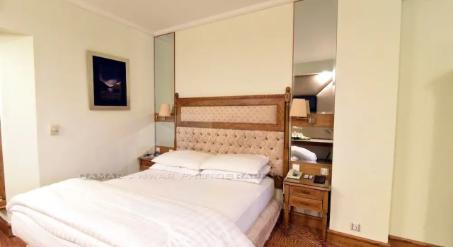 Номер Deluxe с видом на горы Hotel Crown Plaza Islamabad