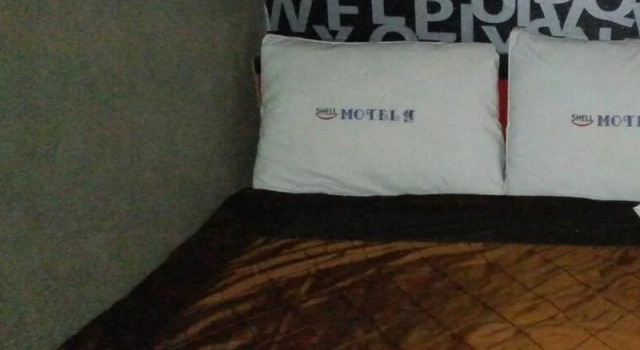 Shell Motel, Book Motel Hoteller i Gunpo med parkering, Parkering