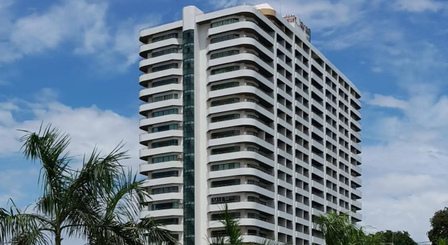 Boomerang Rooftop, Забронировать Отель Пляж Наклуа 