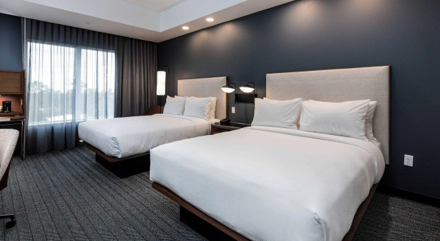 Четырёхместный номер Standard Courtyard by Marriott Pensacola I-10 West