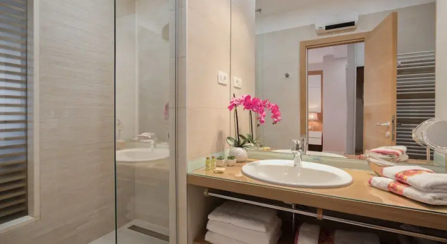 Люкс Deluxe VIP Rooms