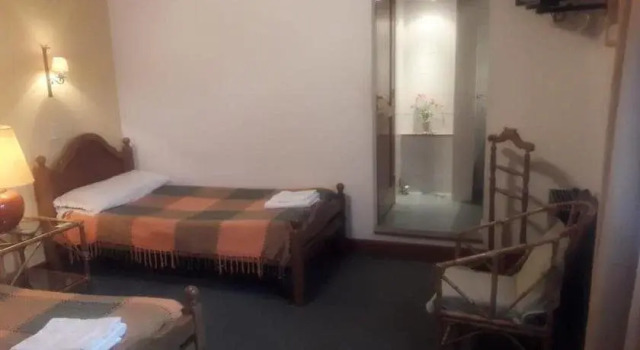Caseros 44 Bed and Breakfast, Забронировать Отель Отели Сальта с парковкой, рядом с La Merced Church, Парковка