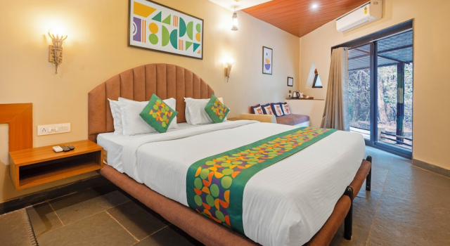 Номер Standard с видом на окрестности Treebo Premium Mowglis Den, Pench Tiger Reserve, Turia