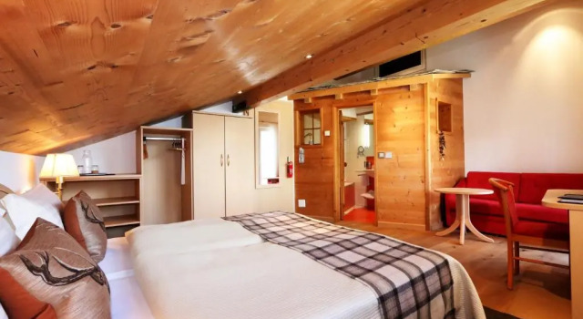 Двухместный номер Standard Amber Hotel