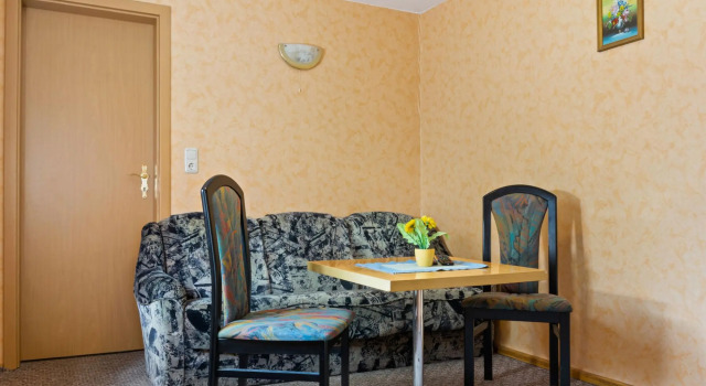 Ferienhaus in Meisdorf, Prenota Appartamento Hotel a Garz con parcheggio, Parcheggio