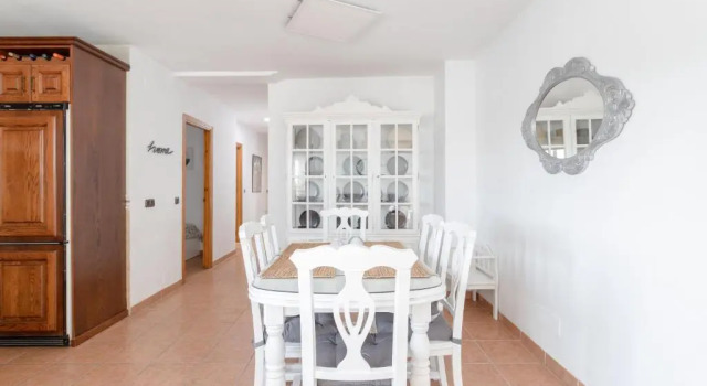 Apartamento San Juan 18, Забронировать Апартаменты/квартира Апартаменты Нерха, рядом с Церковь Эль-Сальвадор, Апартаменты/квартира