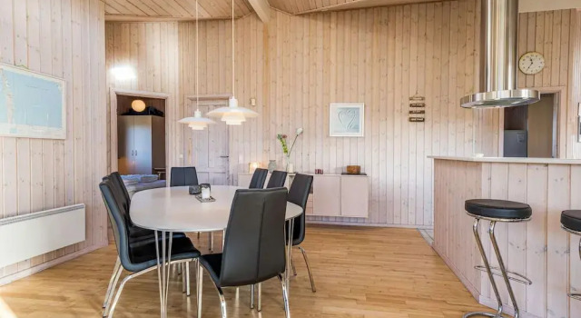 Seaside Serenity in Aaeurgab With Sauna-by Traum