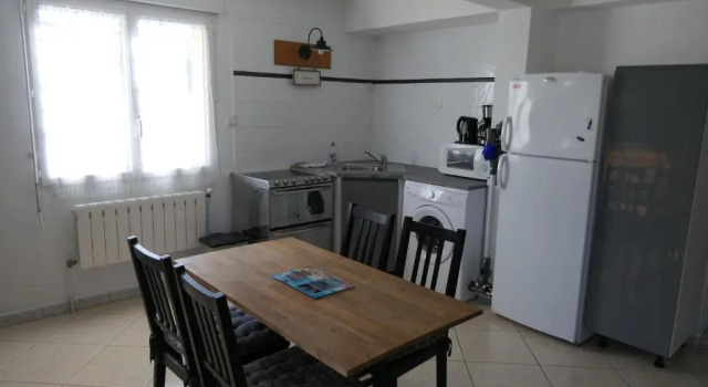 maison a Agde, Rezervovat Hotel Hotely v Canal du Midi s bazénem, Bazén