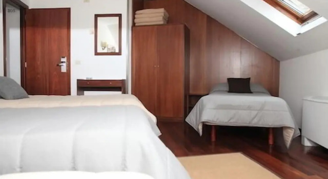 Четырёхместный номер Standard Hotel Restaurante Rúas