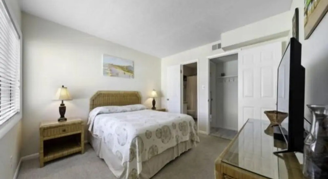 Pura Vida Pure Life - Expansive Views Of The Ocean And Wide Sandy Beach 1 Bedroom Condo by RedAwning