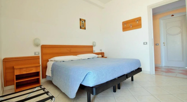 Hotel CasaDei, Забронировать Отель Отели Побережья Марок 3 звезды, 3*