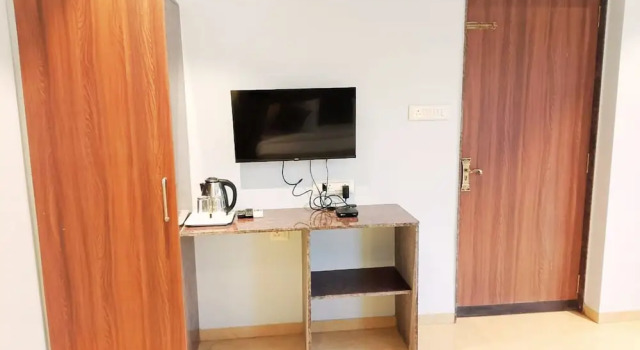 Misty Blues Resort & Villas, Забронировать Курортный отель Отели штата Махараштры 3 звезды, 3*