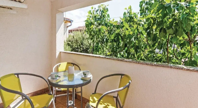 Апартаменты Apartments Hak - One Bedroom Apartment With Terrace and Sea View