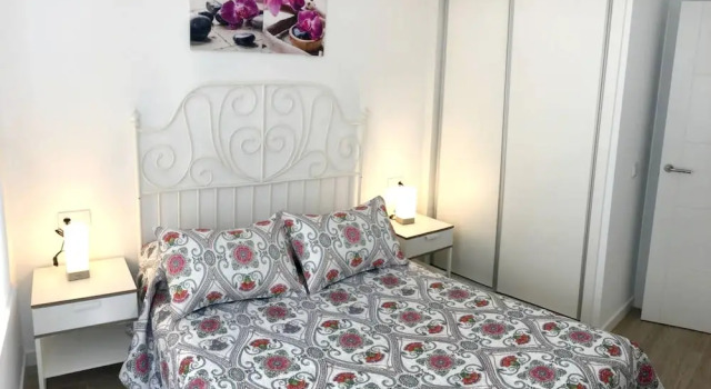 Apartment With 2 Bedrooms in Santiago de Compostela, With Wifi, Забронировать Апартаменты/квартира Отели Сантьяго-де-Компостелы с парковкой, рядом с Университет Сантьяго-де-Компостела, Парковка