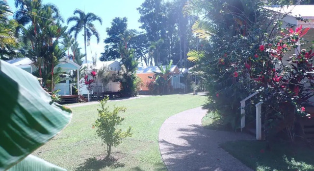 Четырёхместный номер Standard Mossman Resort Holiday Villas