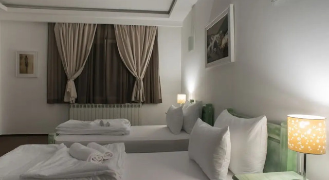 Четырёхместный номер Standard с видом на парк Hotel Trim