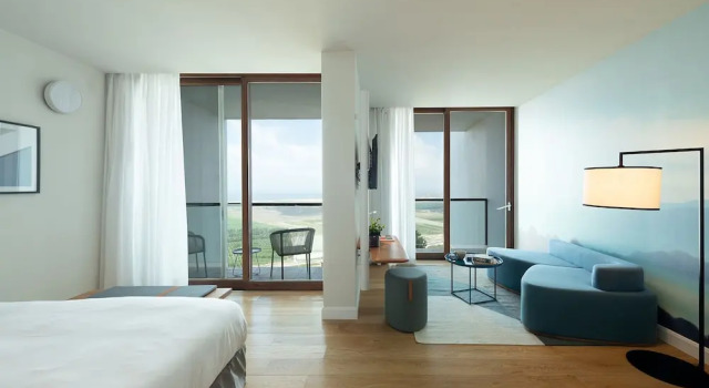 Двухместный номер Deluxe с балконом Elma Hotel and Art Complex