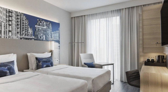 Двухместный номер Standard Courtyard by Marriott Hamburg City