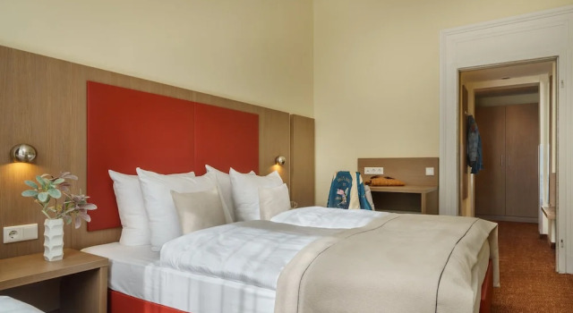 Четырёхместный семейный номер Standard Hotel Norddeutscher Hof