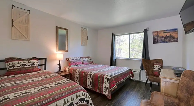Двухместный номер Deluxe с видом на горы Brownsville Motel