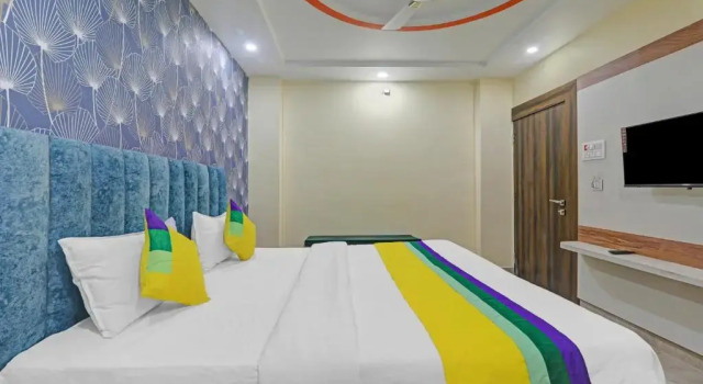 Номер Standard Itsy Hotels Royal Galaxy - 3 km From Sangam