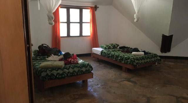 Mike's Beach Cottages, Prenota Hotel Ushongo Pangani