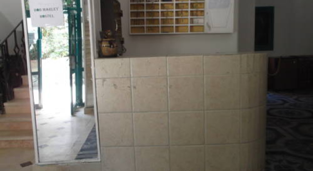 Bob Marley Hostel, Забронировать Хостел Отели Хургада с завтраком, рядом с District Court of Hurghada, Завтраки