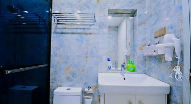 Номер Standard 4 Seasons Big Family 3 Queen Beds & High Rise View