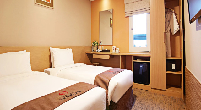 Двухместный номер Standard Hotel Skypark Myeongdong Iii