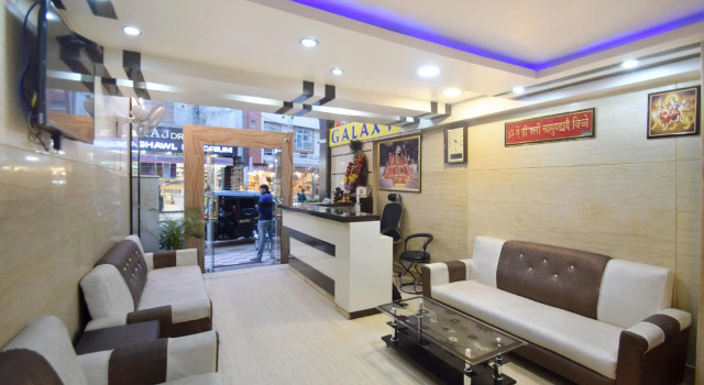 Hotel Galaxy, Забронировать Отель Отели Катра с парковкой, Парковка