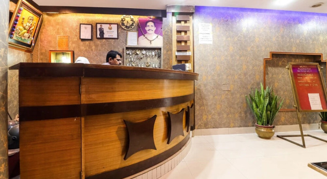 Hotel Rudraksh Residency by OYO Rooms, Book Hotel Dehri Bihar