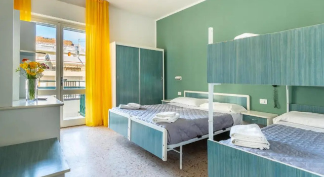 Трёхместный номер Standard Hotel Viscount