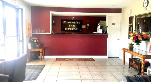 Executive Inn Express Delhi, Boek Hotel Hotels in Missouri met zwembad, Zwembad
