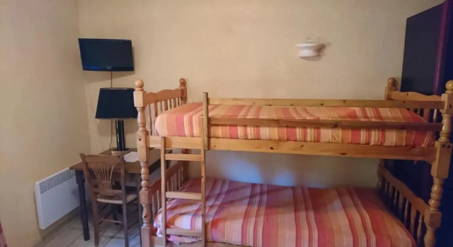 Standart aile oda Hôtel Restaurant Les Cavalets