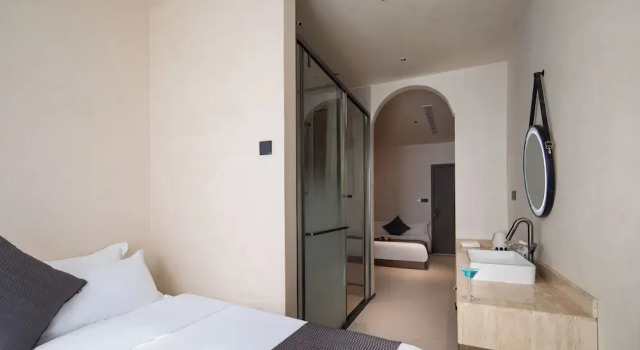 Люкс Comfort Sanya Qixili Hotel - Free two wheeled electric bike ride around the island
