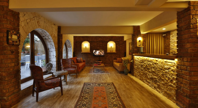 Hi̇mm Hotel