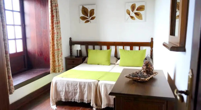 Apartment With 2 Bedrooms in Los Silos, With Furnished Terrace and Wifi - 5 km From the Beach, Book Apartment Hotels in Tenerife with Parking, Parking