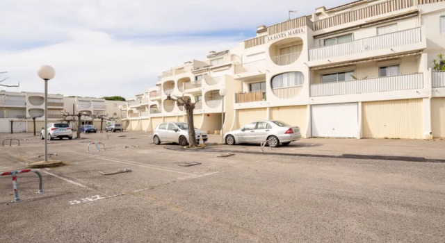 La Santa Maria 27649, Rezerwuj Hotel Hotele w Camargue z parkingiem, Parking