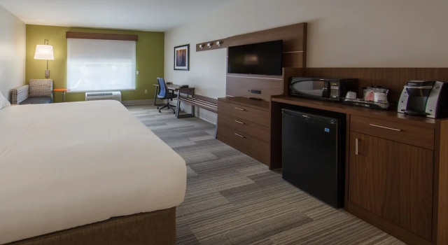 Двухместный номер Standard Holiday Inn Express Gatlinburg Downtown by IHG